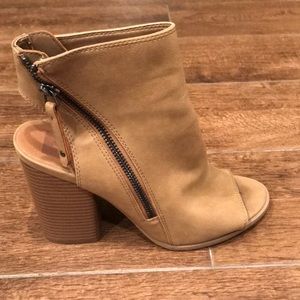 DV Shooties Tan